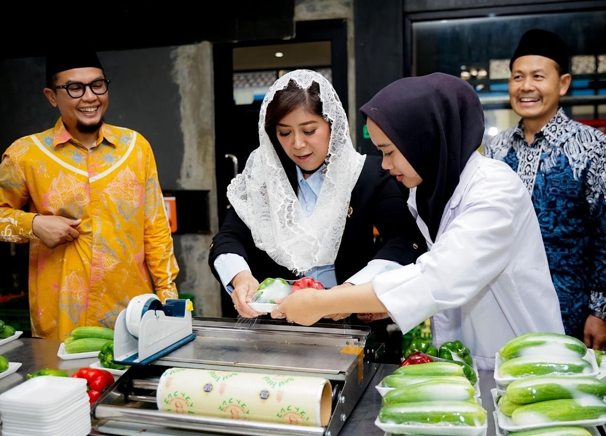Image Source - infopublik.id - Digitalisasi Koperasi Desa Dipercepat, Ini Tiga Fokus Utamanya - BeritaWire.com