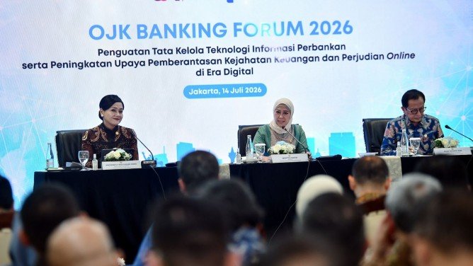 Image Source: infopublik.id - Kemkomdigi, OJK, dan Perbankan Bersatu Putus Mata Rantai Judi Online - BeritaWire.com