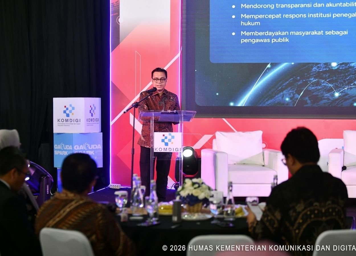 Image Source - infopublik.id - Wamen Nezar Patria Hukum Tidak Boleh Digerakkan oleh Sentimen Media Sosial - BeritaWire.com