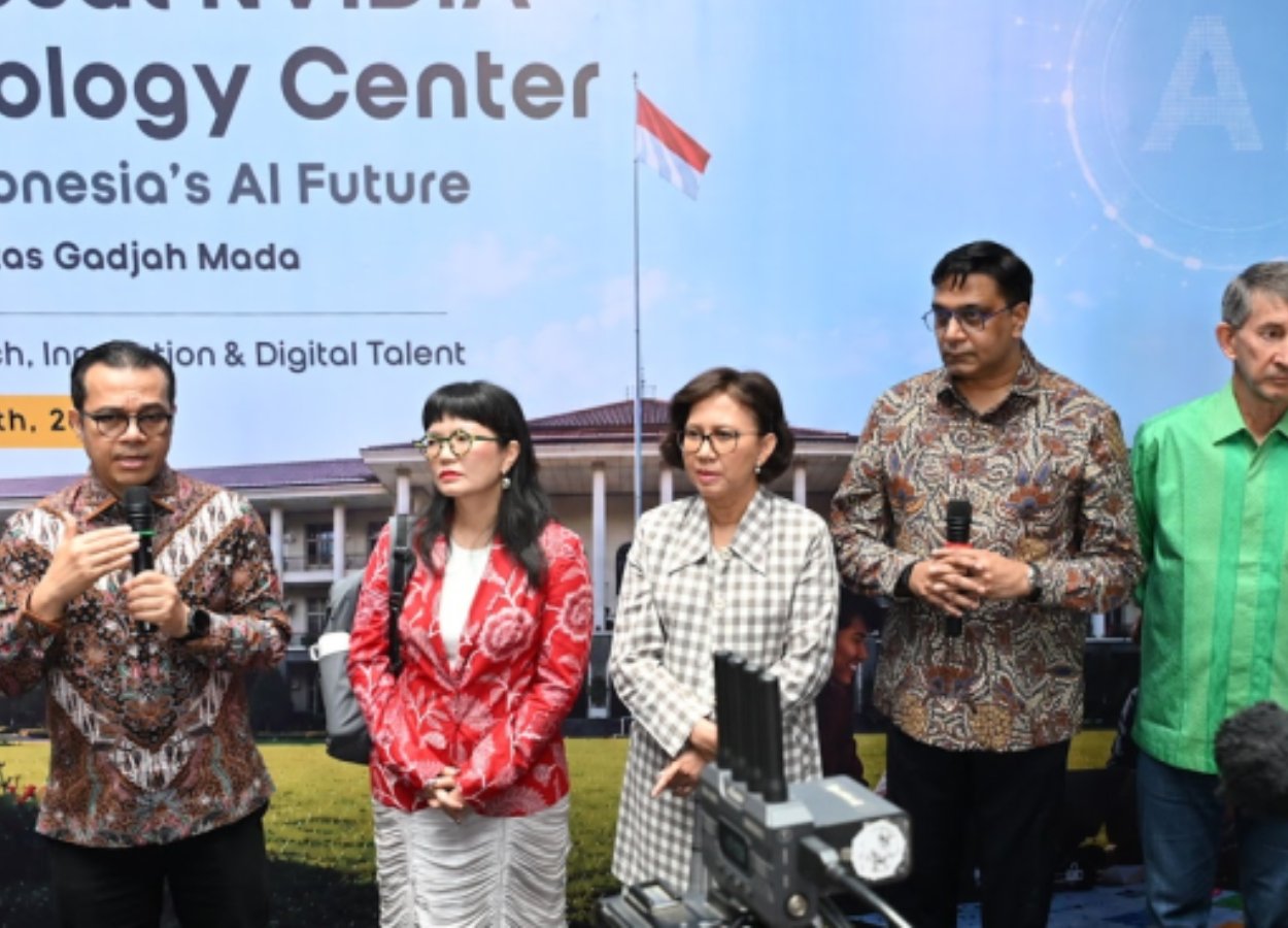 Image Source - infopublik.id - Wamen Nezar Patria Ungkap Strategi Indonesia Kuasai Lima Lapisan AI, dari Energi hingga Aplikasi - BeritaWire.com