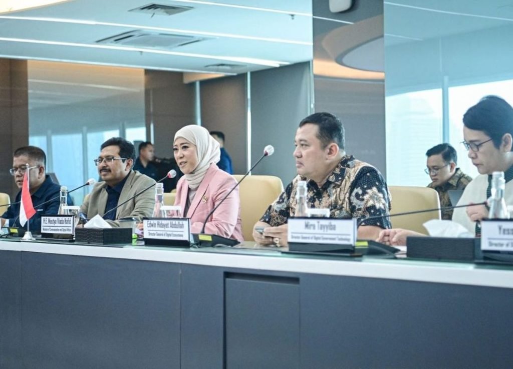 Image Source - infopublik.id - Meutya Hafid Bahas Potensi Kerja Sama Pusat Data dan Infrastruktur Komputasi dengan Finlandia - BeritaWire.com