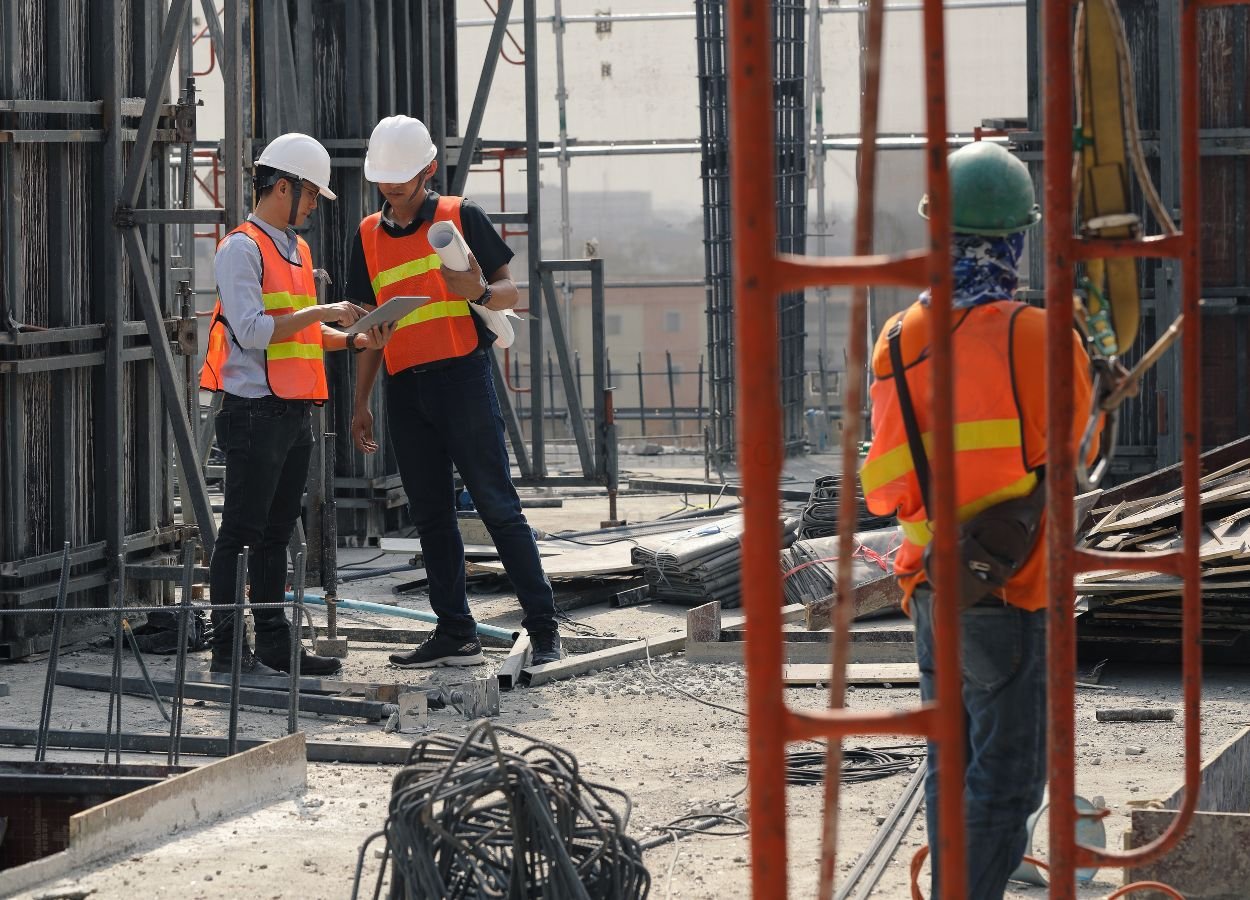 Kementerian PU Sertifikasi 41.824 Tenaga Kerja Konstruksi