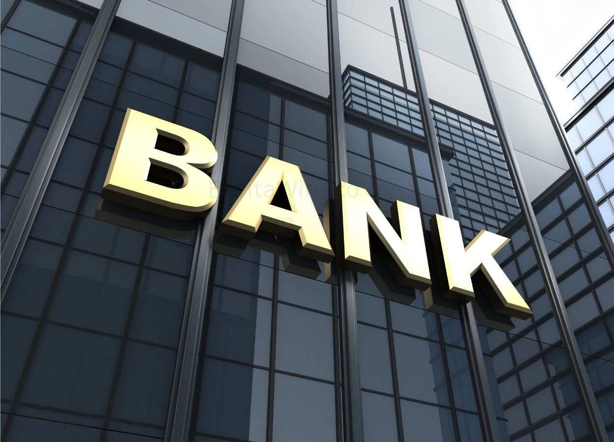 Laba Bank-Bank Raksasa China Melonjak, Margin Bunga Pulih